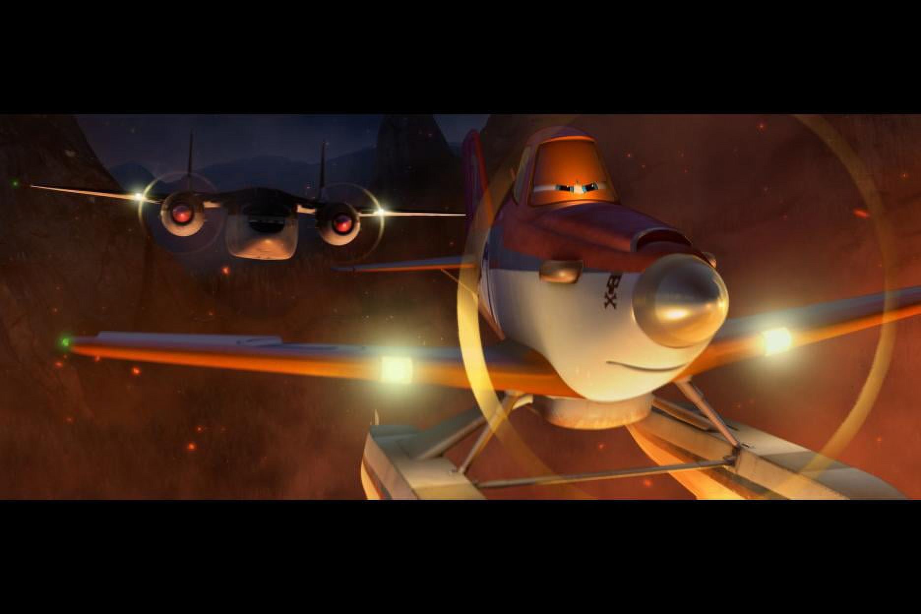 Planes Fire & Rescue (Blu-ray + DVD + Digital Code) - image 3 of 5