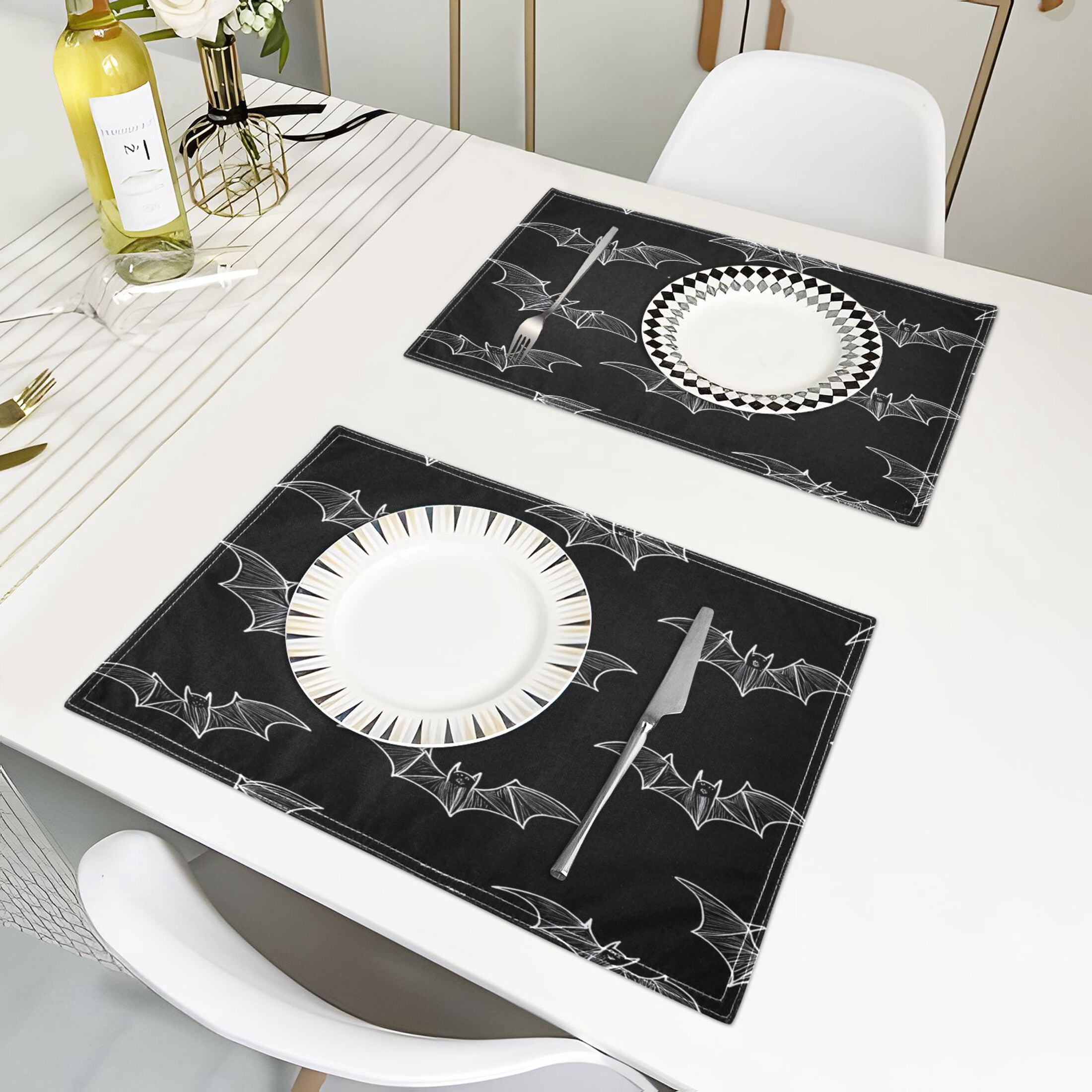 Black Bat Placemats Set of 6 Coffee Mats, Non Slip Backing 18x12 Inch for Home and Restaurants
