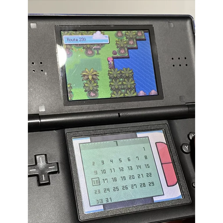 Pokemon Platinum Version (Nintendo DS, 2009) Authentic Video Games