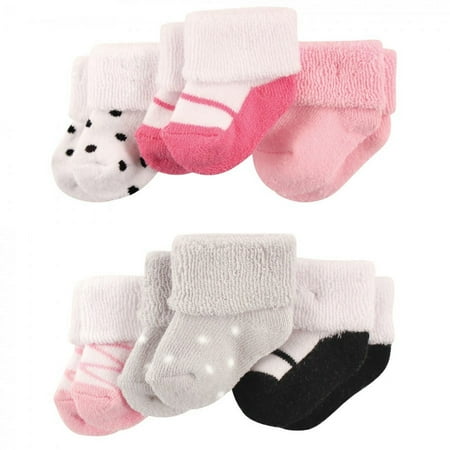 UPC: 0660168206241 | Luvable Friends Baby Girl Newborn and Baby Socks Set Pink Black Shoes 0-3 Months