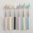 thumbnail image 4 of YAOMOBB Finger Shape Pointer Portable Telescopic Teacher Pointer with Anti Slip Finger Shape for Classroom Presentation, 4 of 7