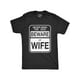 thumbnail image 2 of [Camiseta de Esposa Divertida] Camiseta de algodón para hombre con el mensaje "Cuidado con tu Esposa" - Ropa casual y para exteriores, regalo perfecto para papá o esposo, camiseta deportiva de ocio, 2 of 9