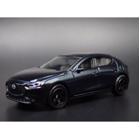 Open Box 2019-2025 MAZDA 3 4 FOUR DOOR HATCHBACK 1:64 SCALE DIORAMA DIECAST MODEL CAR