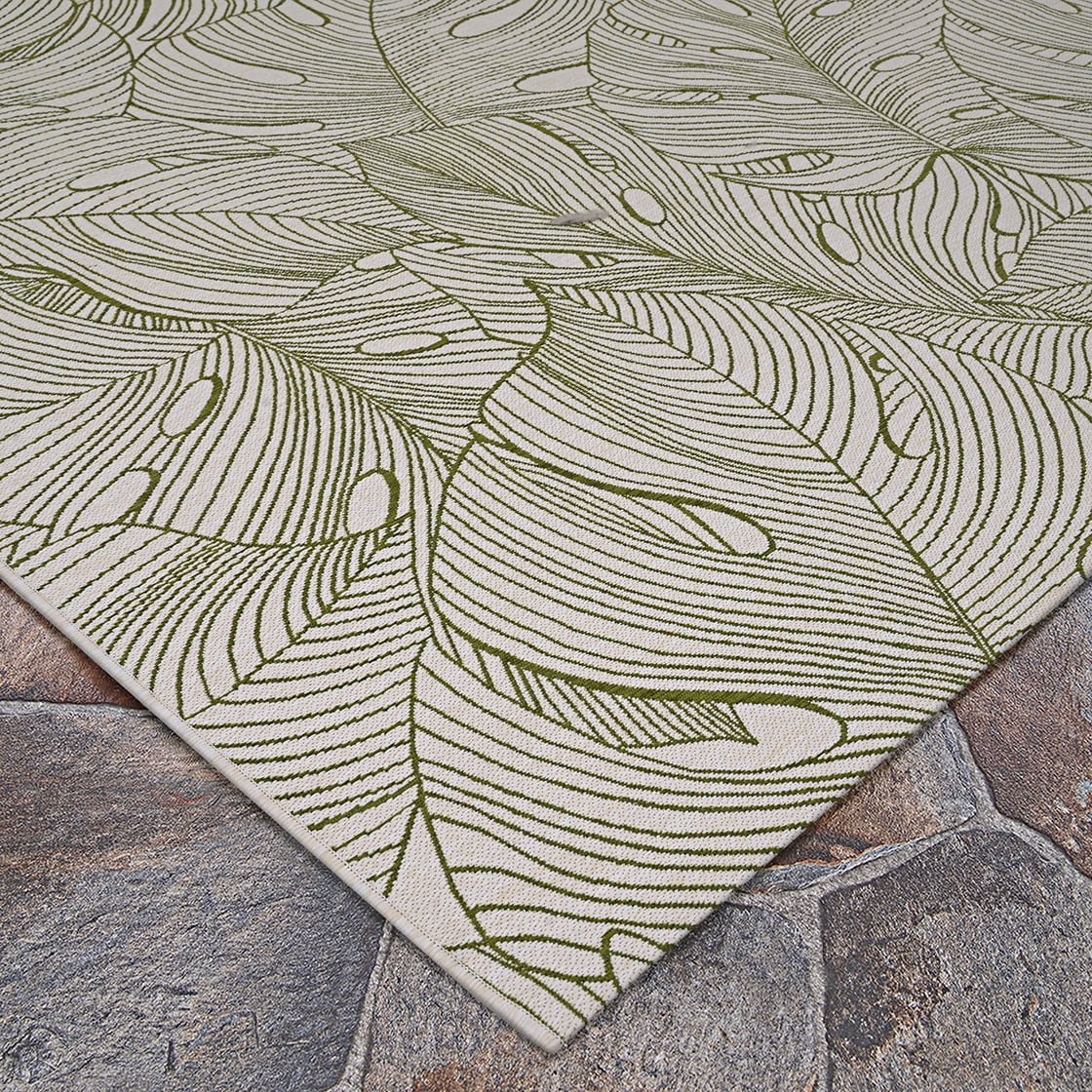Couristan Castille Palma 5'3" x 7'6" Fern Indoor/Outdoor Rug