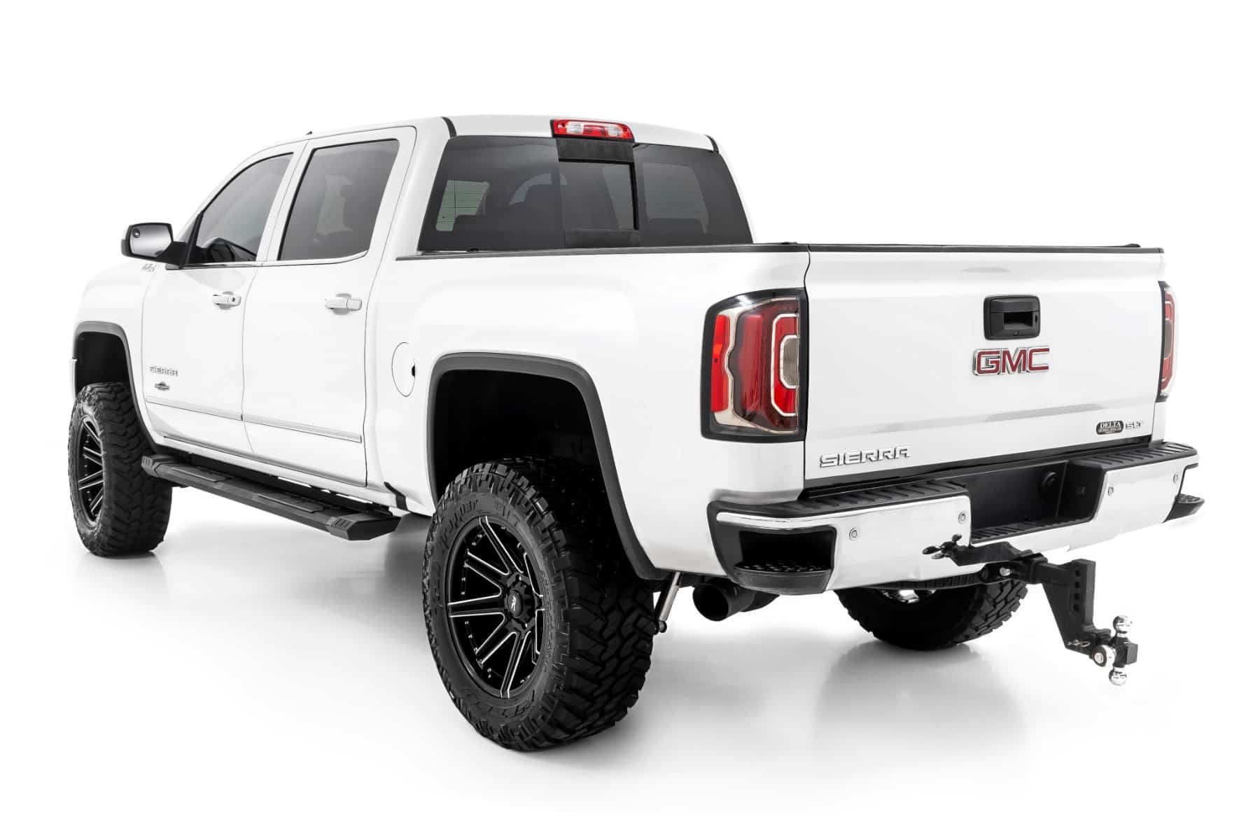 Rough Country HD2 Running Boards for 07-18 Chevy/GMC 1500 | Crew Cab- SRB071785A