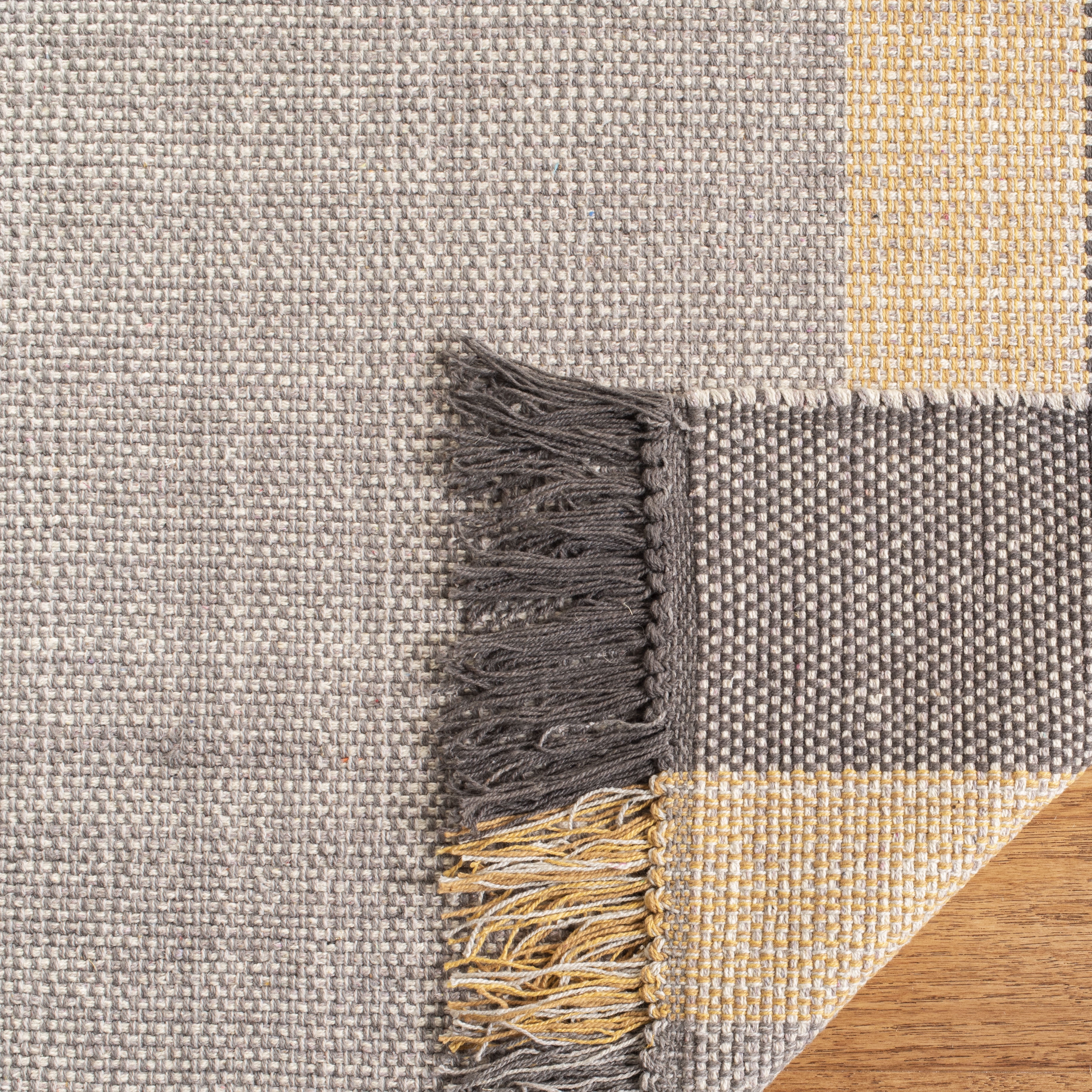 SAFAVIEH Montauk Sharlene Solid Striped Cotton Runner Rug, Mustard/Grey, 2'3" x 7'