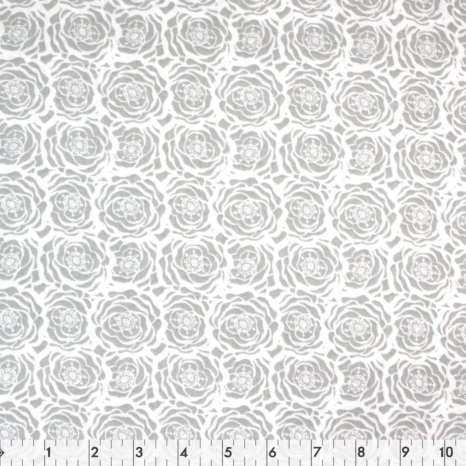 Fabric Creations White and Grey Floral Fat Quarter Pre-Cut Fabric - 18" x 21" / 45cm x 53cm, 18" x 21" / 45cm x 53cm