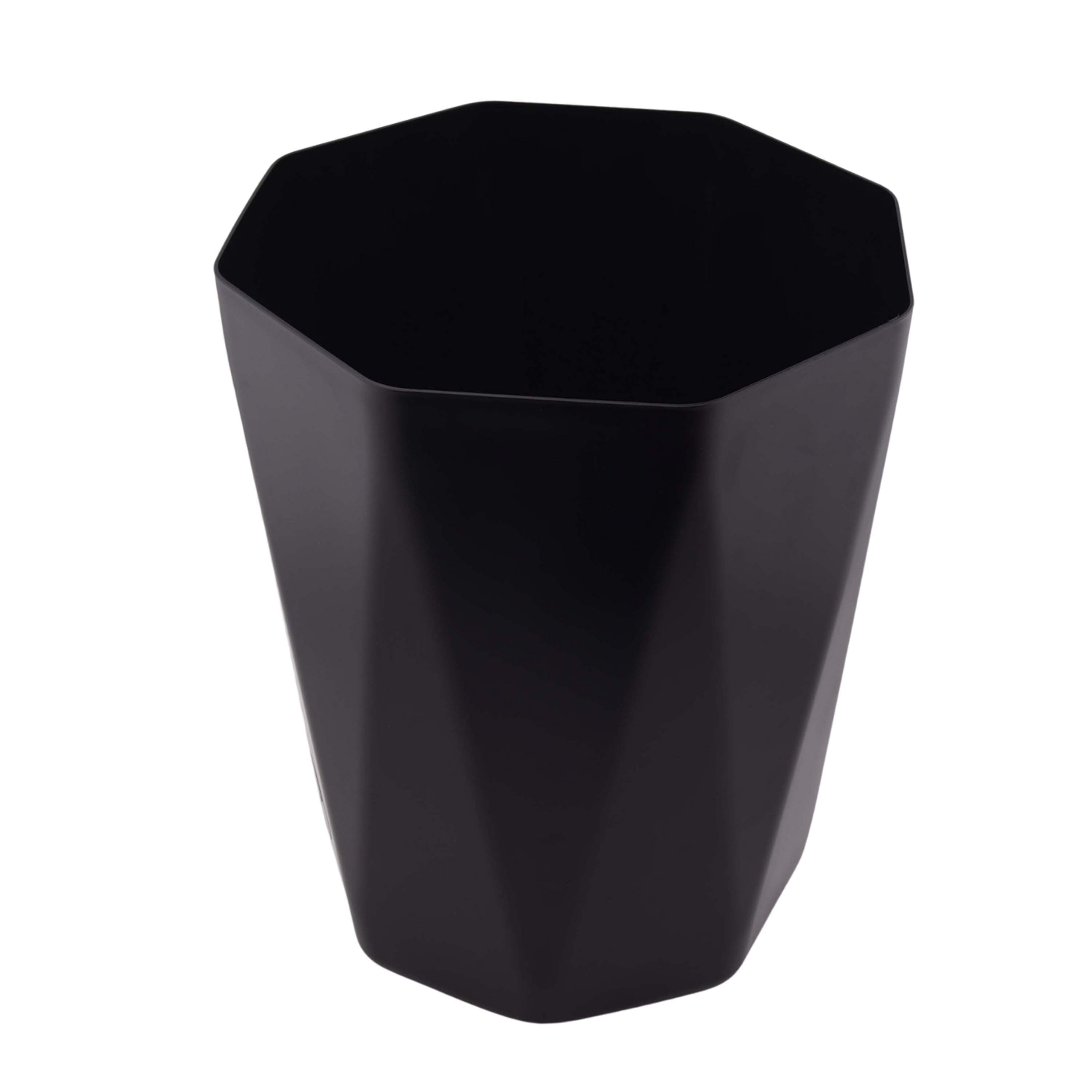 Mainstays Bathroom Trash Can, 5 Gallon Geometric Plastic Garbage Bucket Bin with No Lid, Black