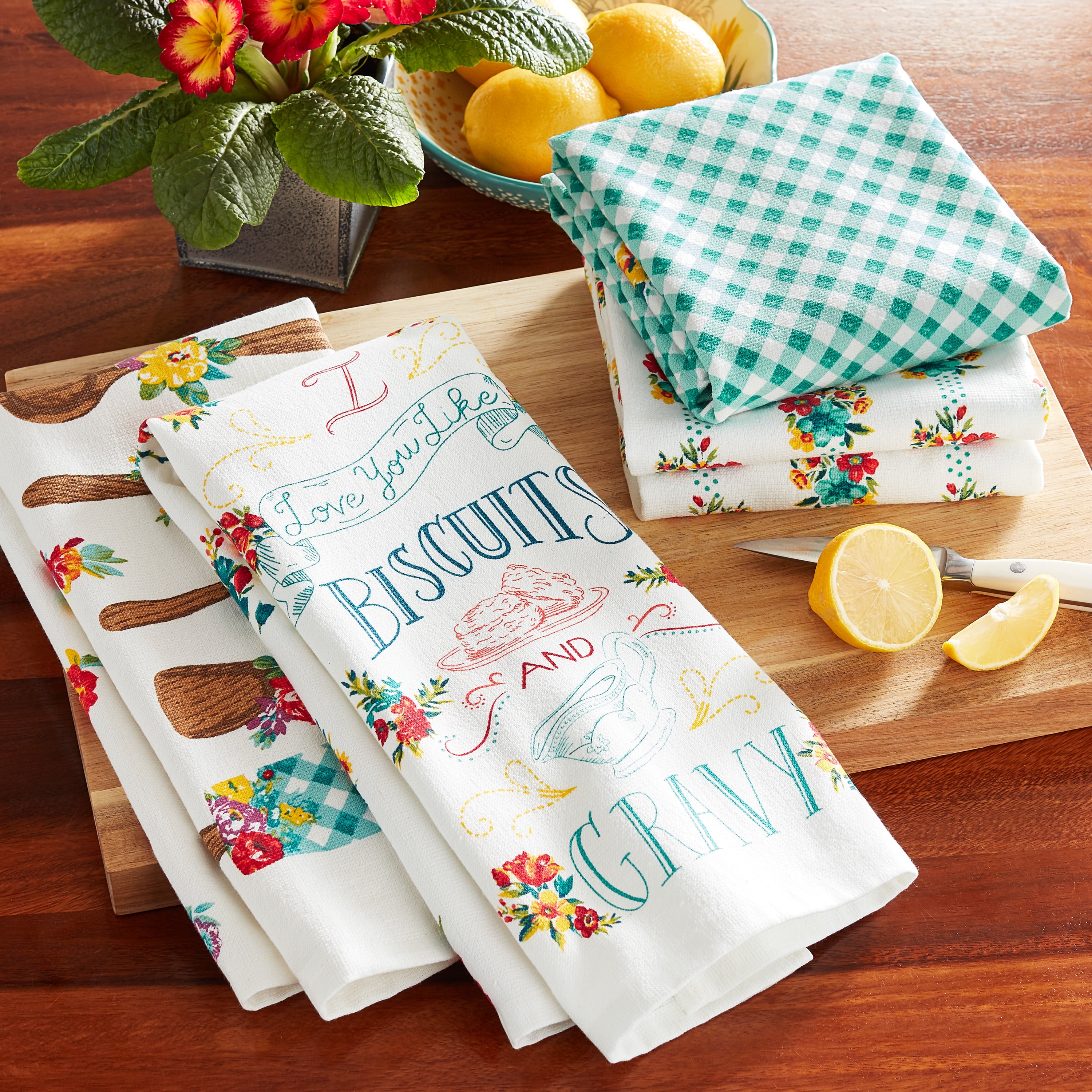 The Pioneer Woman Biscuits & Gravy Kitchen Towel Set, Multicolor, 16 in W x 28 in L, 4 Piece