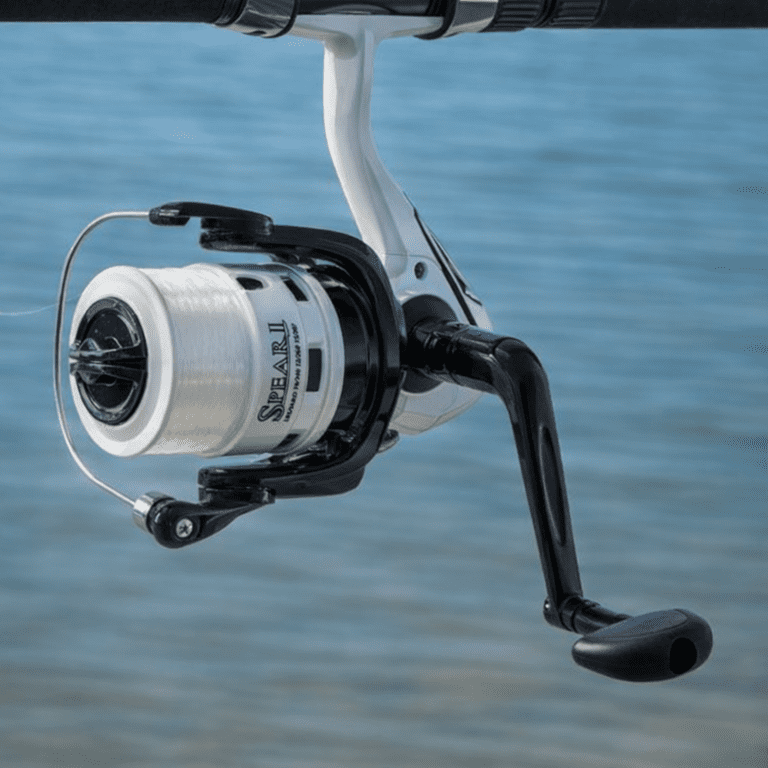 Tsunami Spear Spinning Fishing Combo 10' Heavy 8000 Reel - Black