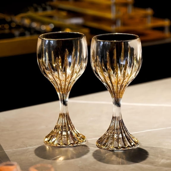 WatDenyFine 2pcs Gold Rimmed Crystal Wine Glasses, 10.2 oz Luxury Thickened European Highball Goblets, Glasses for Party, Wedding, Home, Ideal Gift
