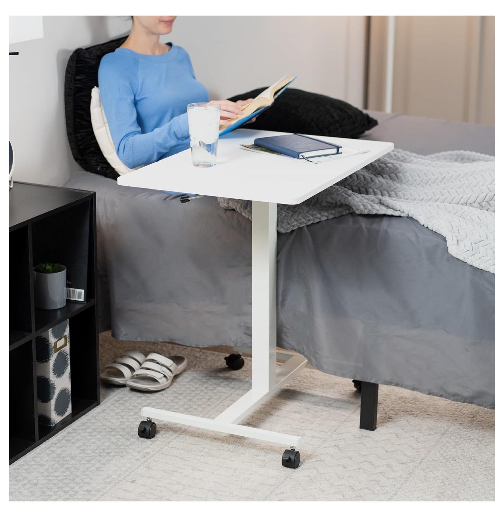 Mobile Compact 28 inch Pneumatic Lift Sit to Stand Laptop Desk, Rolling ...