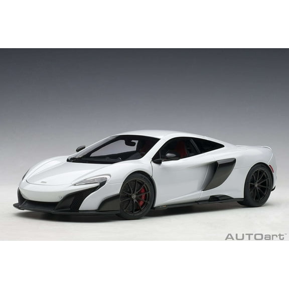 AUTOart 2016 Mclaren 675LT Coupe Silica White 1:18