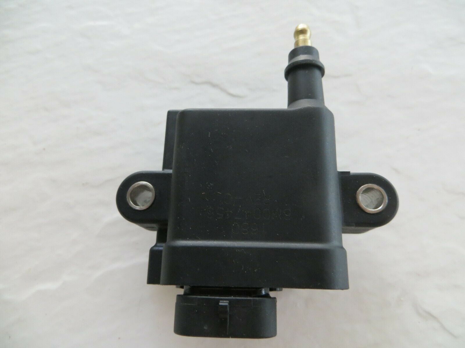 新品　Quick silver 8M0077471 Ignition Coil, Mercury OptiMax, 200-300hp