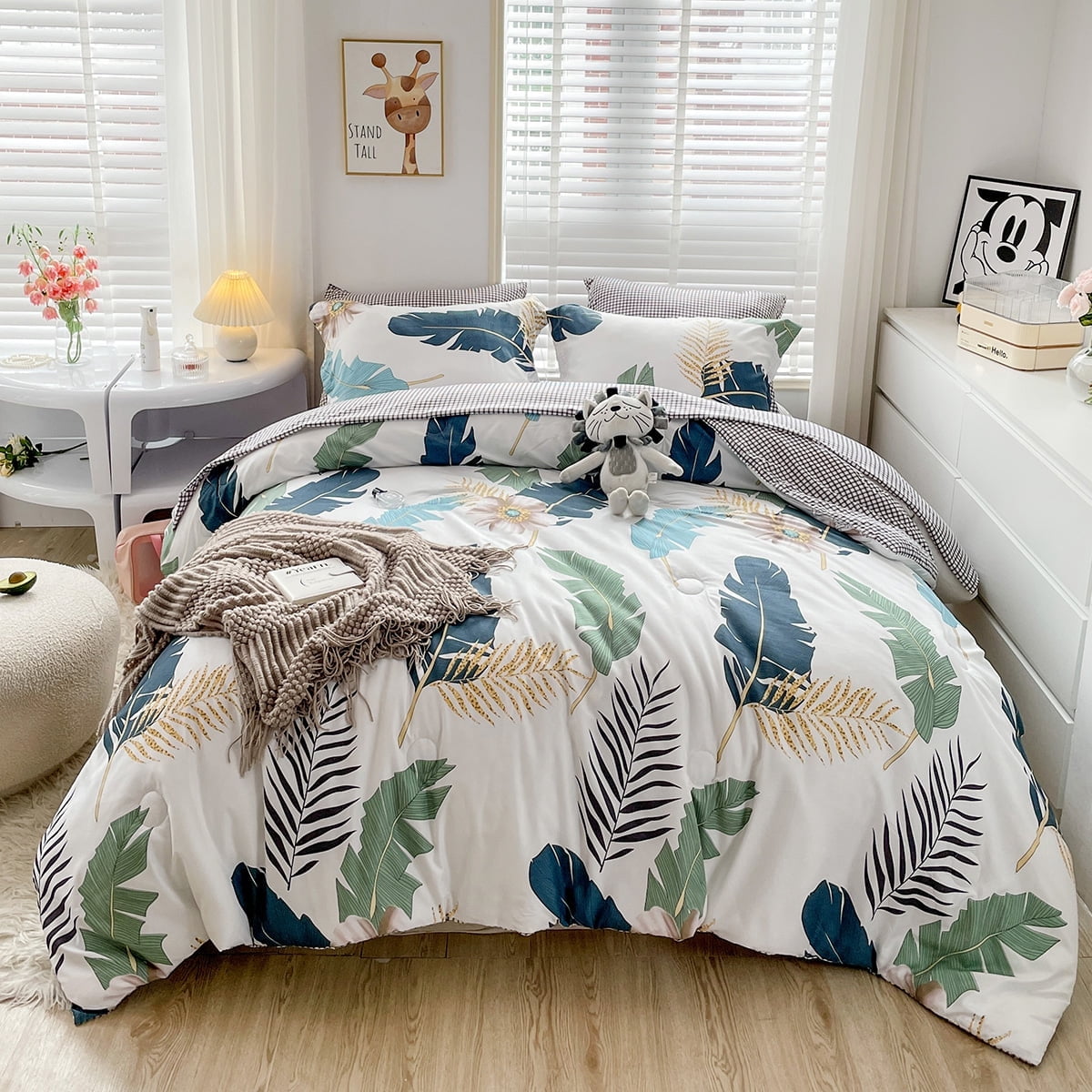 Wajade 7-Piece Green Tropical Leaf Grid Comforter Bedding Sets, Queen