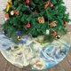 thumbnail image 3 of Falda para árbol de Navidad E-Evee, suave y divertida, decoración navideña navideña de estilo rústico de 36", 3 of 4