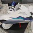 thumbnail image 1 of Ni - ke Air Jordan 5 Retro WHITE EMERALD GRAPE (2025) (GS) Youth Size 5.5 HQ7980-100 NIB, 1 of 5