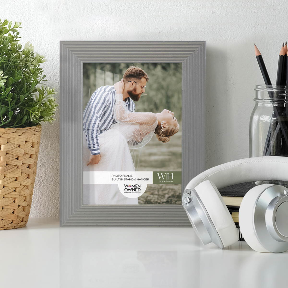 Grooved 3.5 in. x 5 in. Grey Picture Frame (Set of 2)