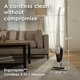 thumbnail image 3 of Aspiradora inalámbrica 2 en 1 Electrolux Ergorapido con alta potencia de succión y movimiento EasySteer de 180 grados, 48 ​​minutos de autonomía, 2 modos de potencia, blanco satinado, 3 of 5