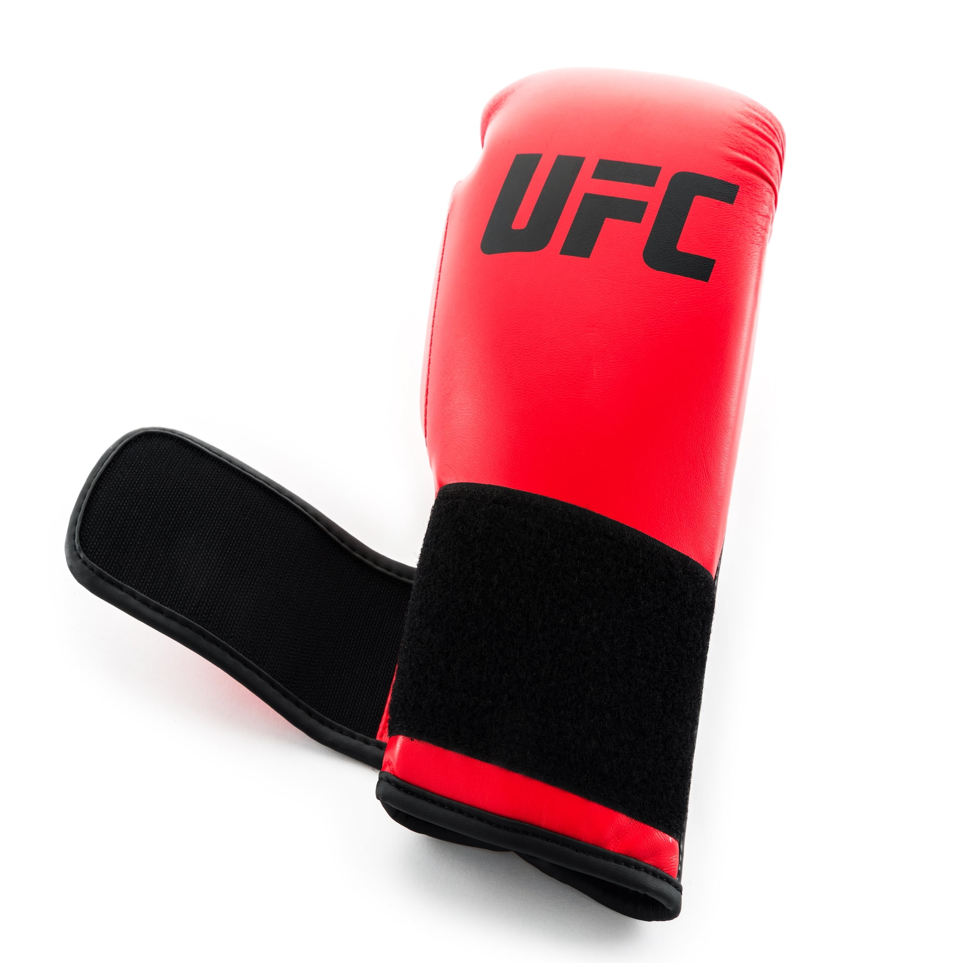 UFC Youth Fitness Training Gloves - 8oz, Red - Durable Cardio Boxing Gloves, Ideal for Bag Work, Mitts, Kickboxing & Home Fitness