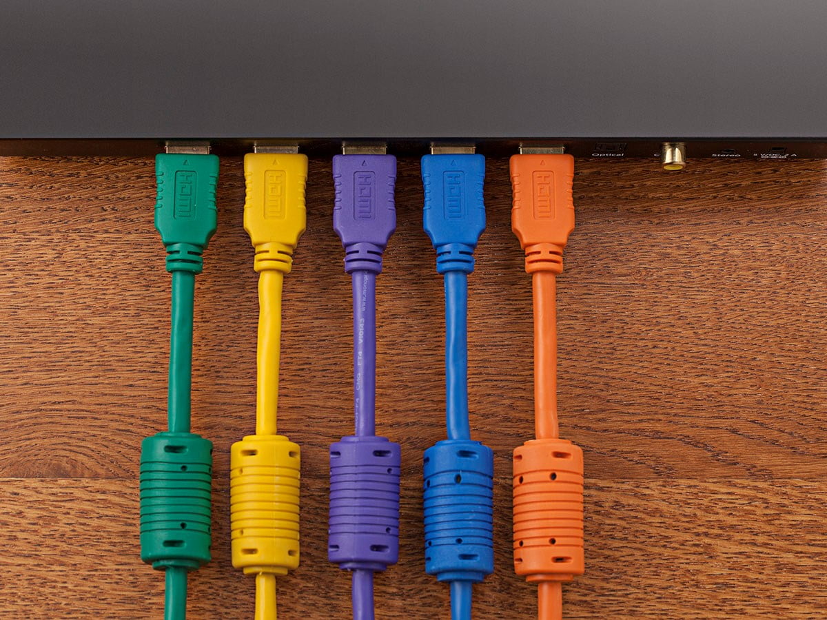Monoprice HDMI Cable - 15 Feet - Black | 4K@60Hz, HDR, 18Gbps, YUV4:4:4 28AWG, Compatible with UHD TV and More - Select Series