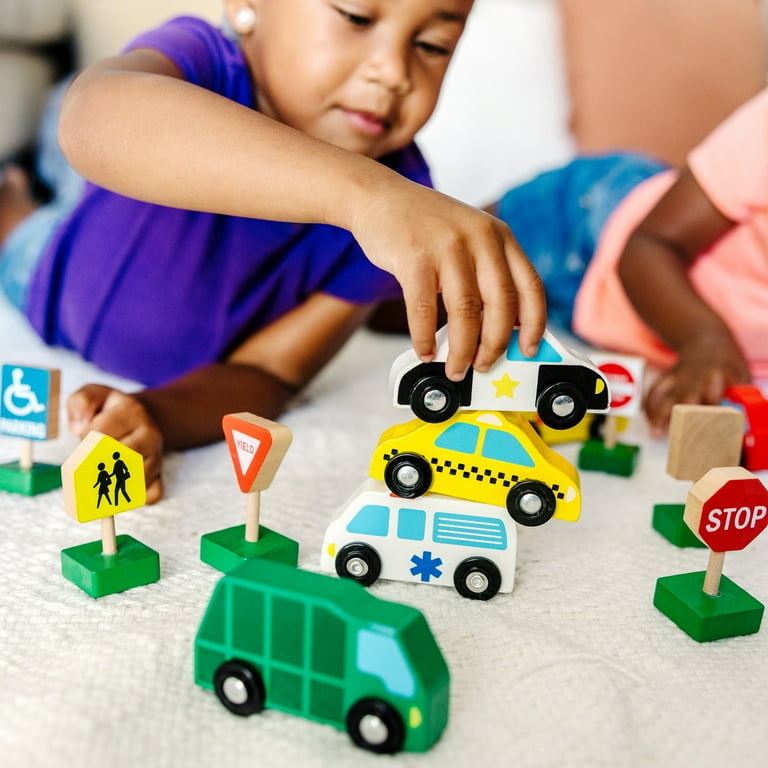 Melissa & Doug Wooden Cars Vehicle Set in Tray