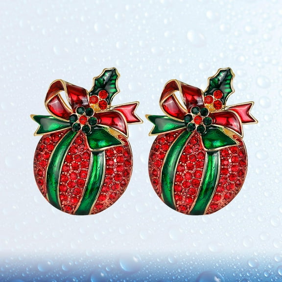 Homoyoyo Set of 2 Christmas Alloy Brooches, Creative Holiday-Themed Elegant Pins for Festive Outfits and Gifts