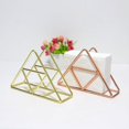 thumbnail image 2 of Servilletero de papel triangular CHAO de acero inoxidable para cocina o mesa de comedor, 2 of 3