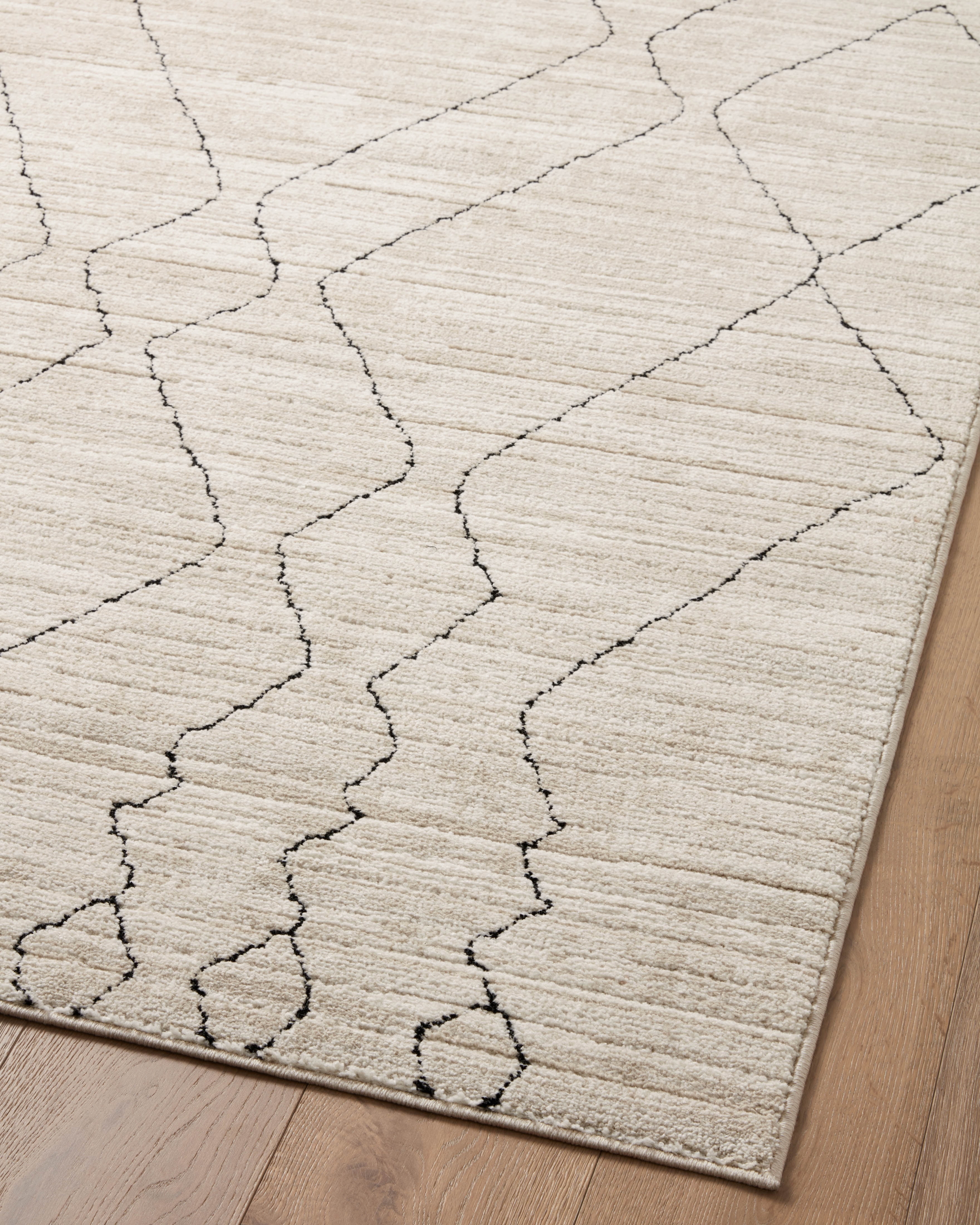 Loloi Darby Sand / Charcoal 9'-2" x 13' Area Rug