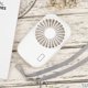 thumbnail image 4 of Ventilador portátil USB - Mini ventilador de aluminio con viento fuerte, ajustes de 2 velocidades, batería recargable para viajes al aire libre y uso en interiores, 4 of 5