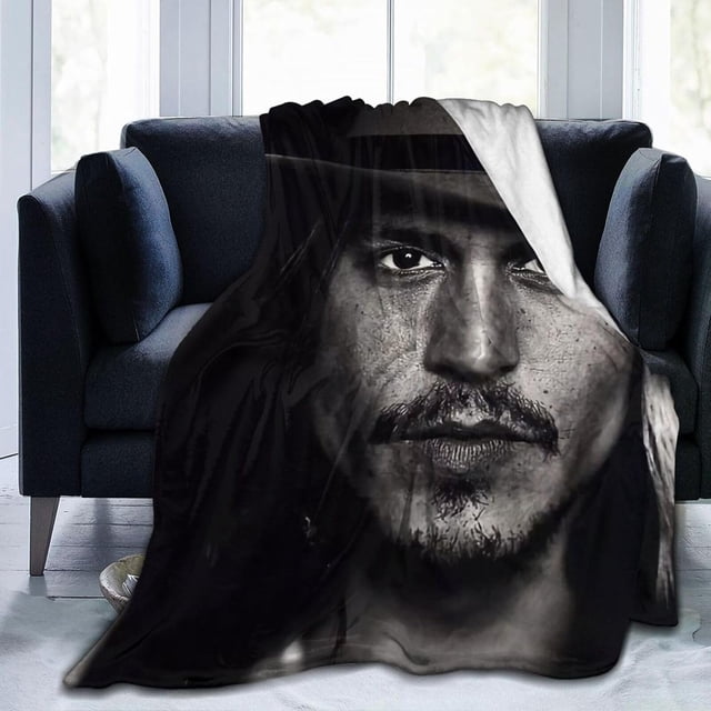 Johnny Depp Blanket Bedding Fleece Blanket Soft Throw Blankets Lightweight Anti-Static Blanket - 3 Sizes