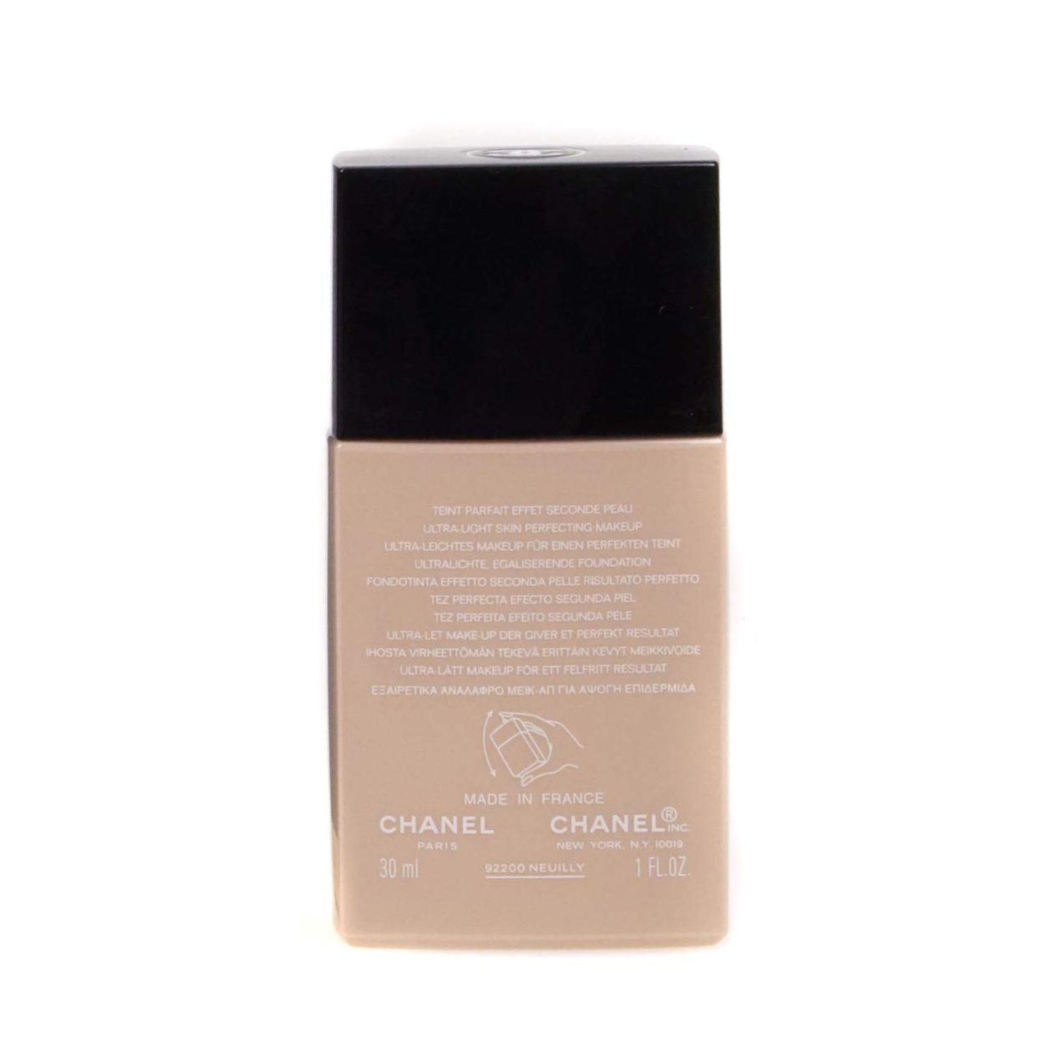 Chanel Vitalumiere Aqua Ultra Light Skin Perfecting Make Up SFP 15