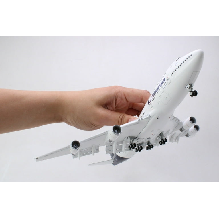 Boeing 747-400 Commercial Aircraft with Flaps Down 