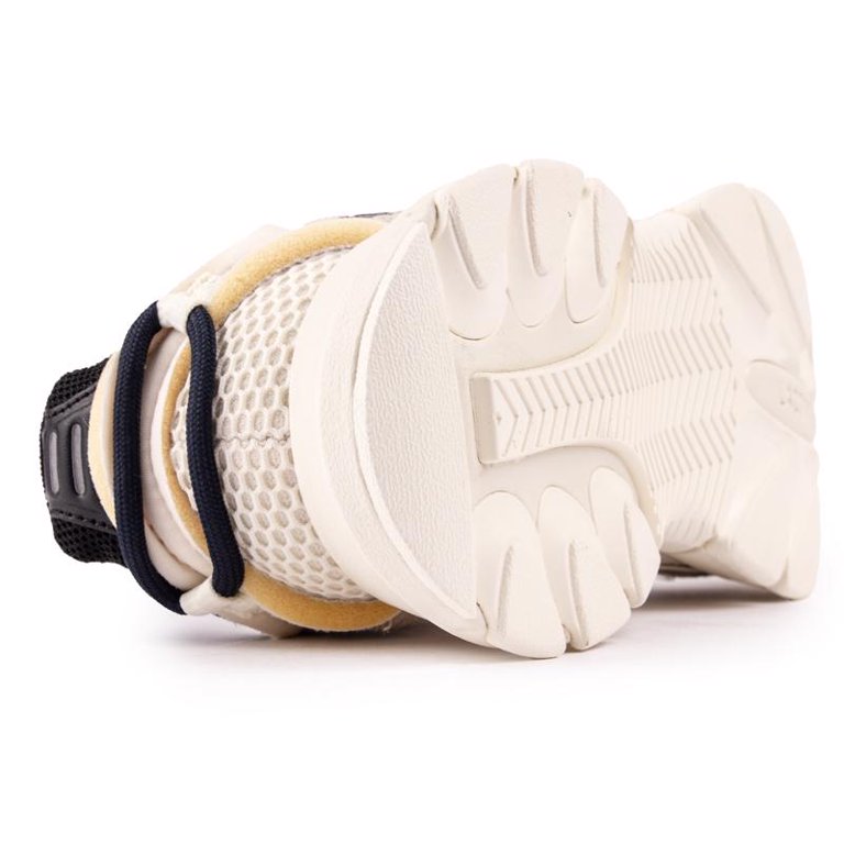 Lacoste L003 Neo 123 1 SMA White Trainers Shoes with