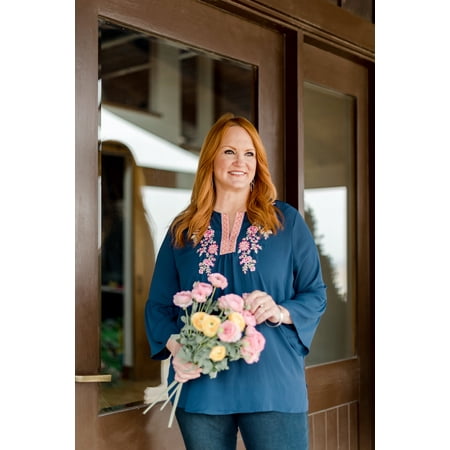 The Pioneer Woman 3/4 Sleeve Embroidered Front Crepe Blouse, Womens