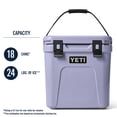 thumbnail image 4 of Hielera Yeti Roadie 24 Hard Cosmic Lilac con capacidad de 24 litros, 4 of 8