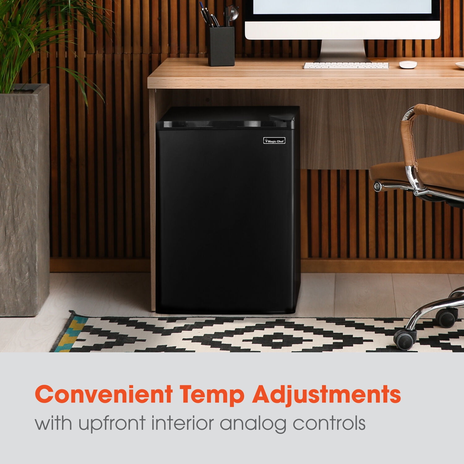Magic Chef New 2.6-cu. ft. Mini Fridge in Black