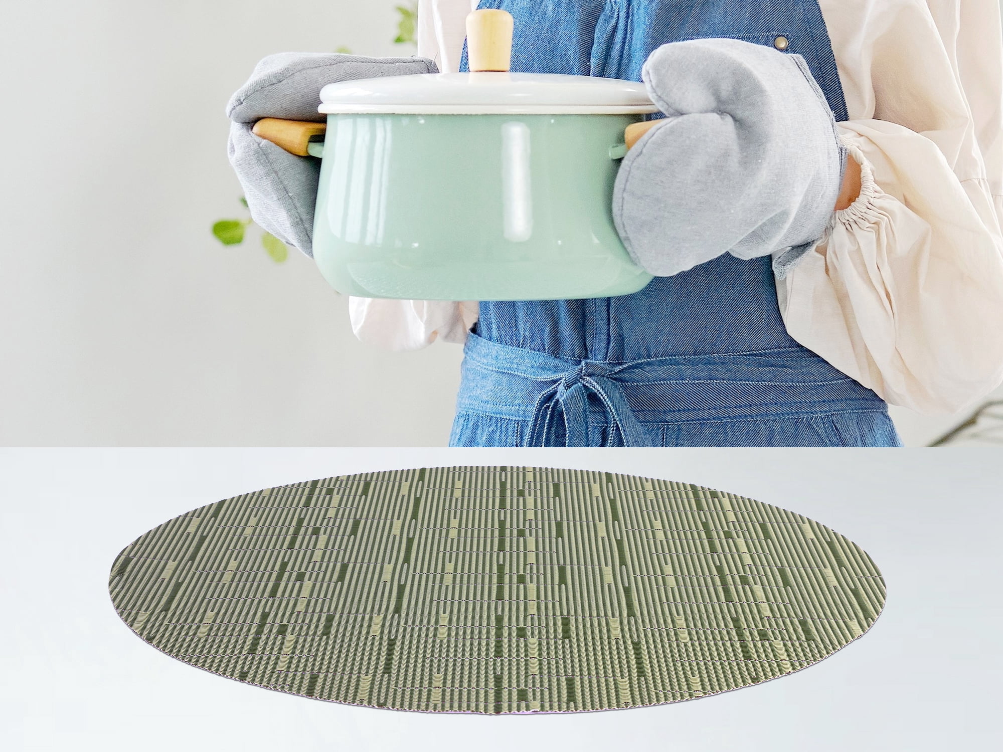 REGALWOVEN Placemats Set of 6 Oval Placemats for Kitchen Dining Table Decor Table Placemats Wipeable Table Mat Green 18*12.5Inch
