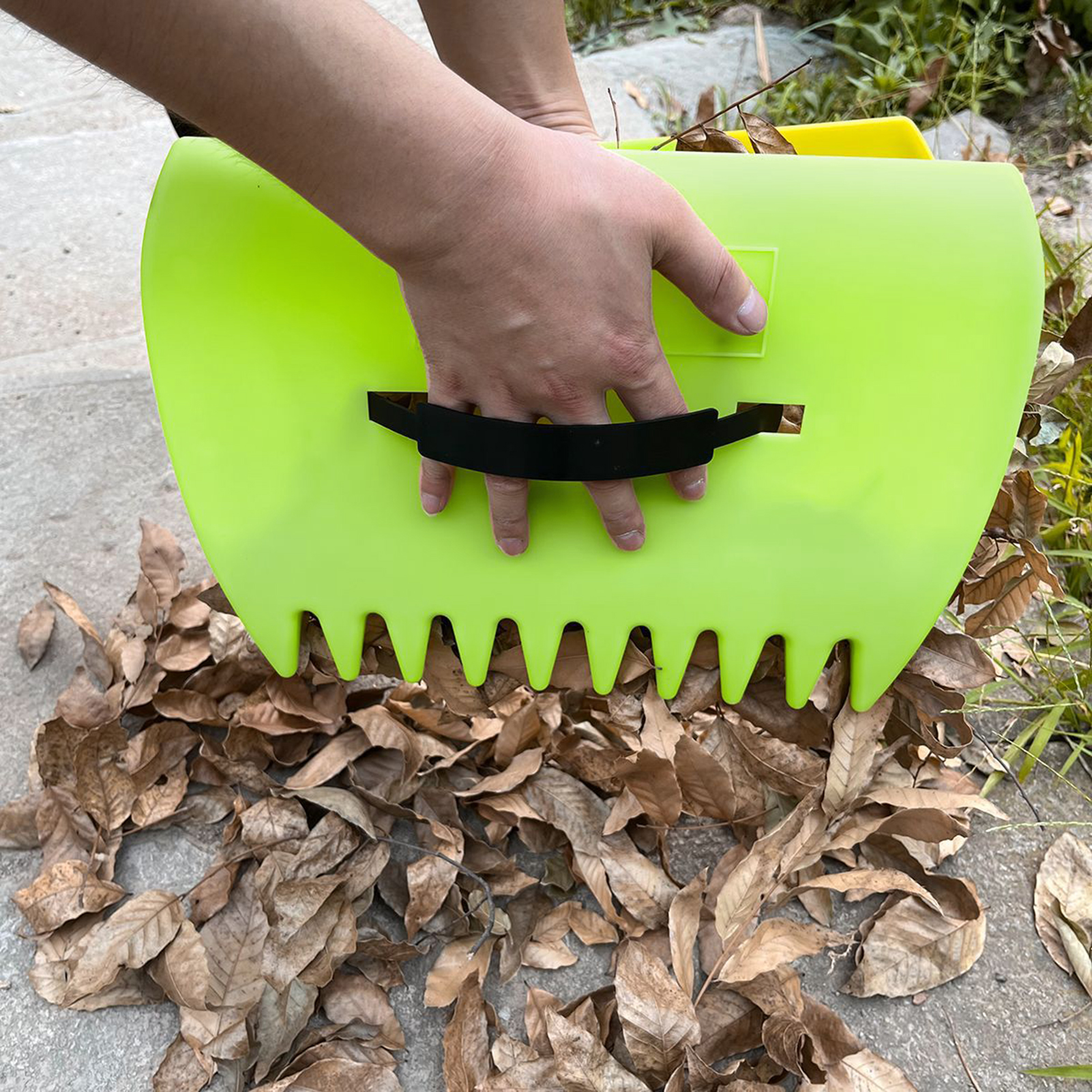 Elodia Leaf Rake Scoops Rubbish Leaf Collector Grabber with Claws ...