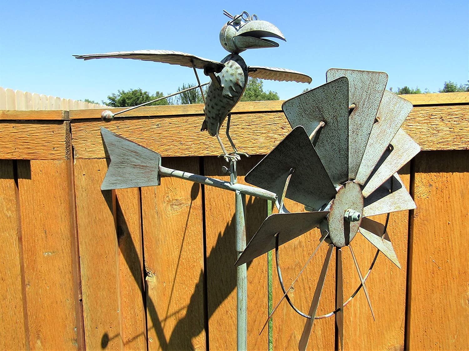 Whimsical Kinetic Metal Bird w/Glasses Yard Stake Wind Spinner Whirly-Gig Windmill Garden Art Bird