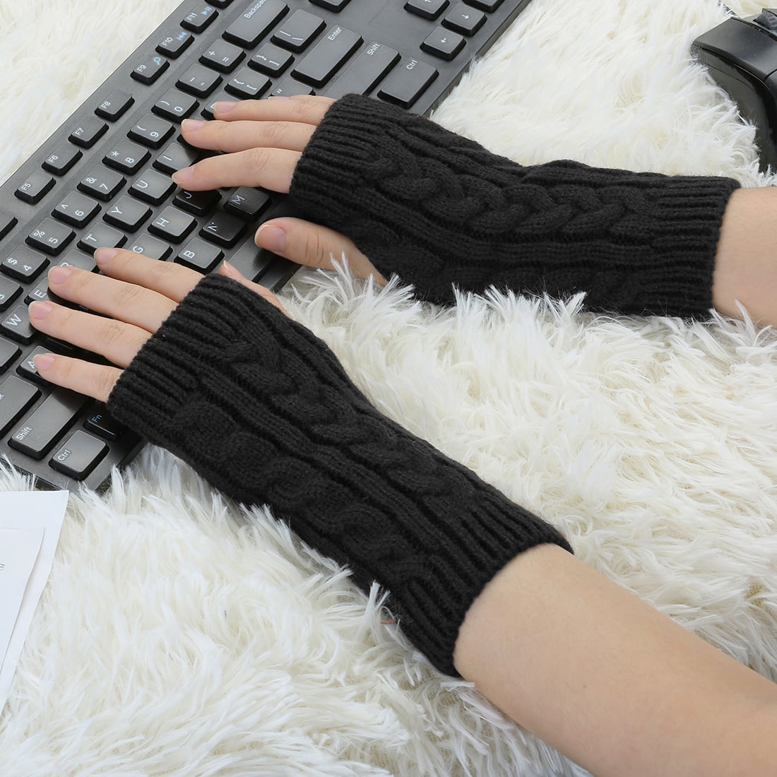 Unique Bargains One Pair Knitted Ribbed Thumb Hole Design Warm Gloves for Unisex