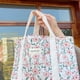 thumbnail image 1 of Bolso Mano Floral Acolchado para Mujer Elegante Viajes Al Aire Libre (Estilo 6) Blanco, 1 of 5