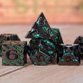 thumbnail image 4 of Maywin Dados de rayas de metal, dados Dnd con rayas metálicas sólidas y brillantes, con caja de metal de regalo para juegos de mesa de mazmorras y dragones (níquel negro, verde oscuro), 4 of 5