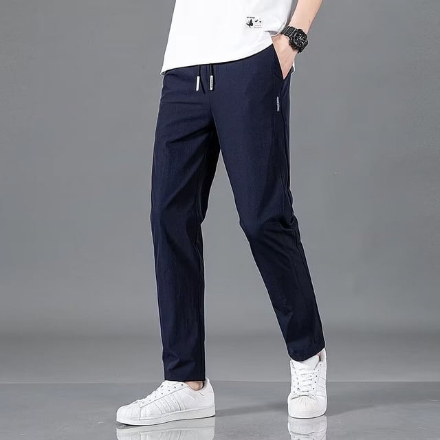 Pantalones negros con forro polar para hombre, otoño e invierno, estilo coreano, tallas grandes, ajustados, rectos, casuales