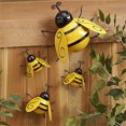 thumbnail image 3 of Paquete de 4 esculturas de abejas de metal para pared, decoración de jardín, decoración de pared de abejas colgantes para interiores y exteriores, decoración de jardín, patio y césped, 3 of 8