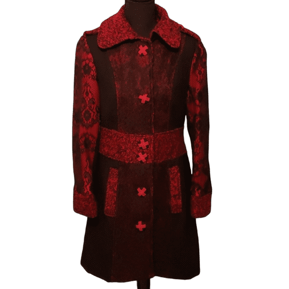 Kaktus Women's Red/Black Brocade Wool Coat - Large