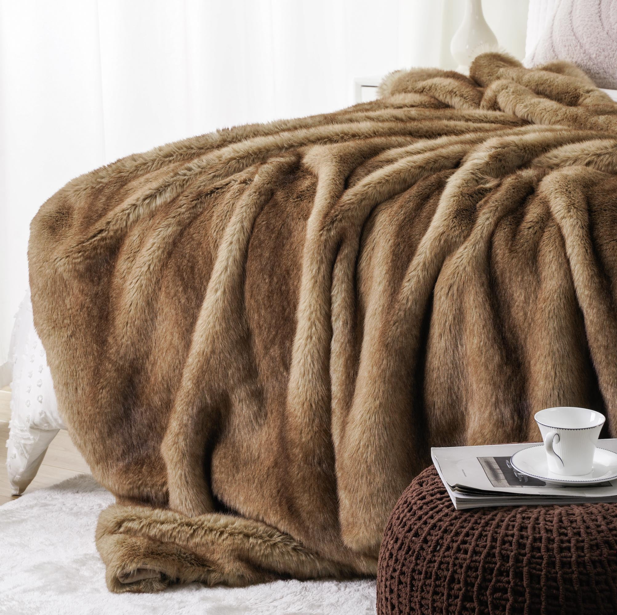 Battilo Camel Faux Fur Throw Blanket,Cozy Thick Mink Fur Blanket for Bed,Large Camel Throws,60"x80"