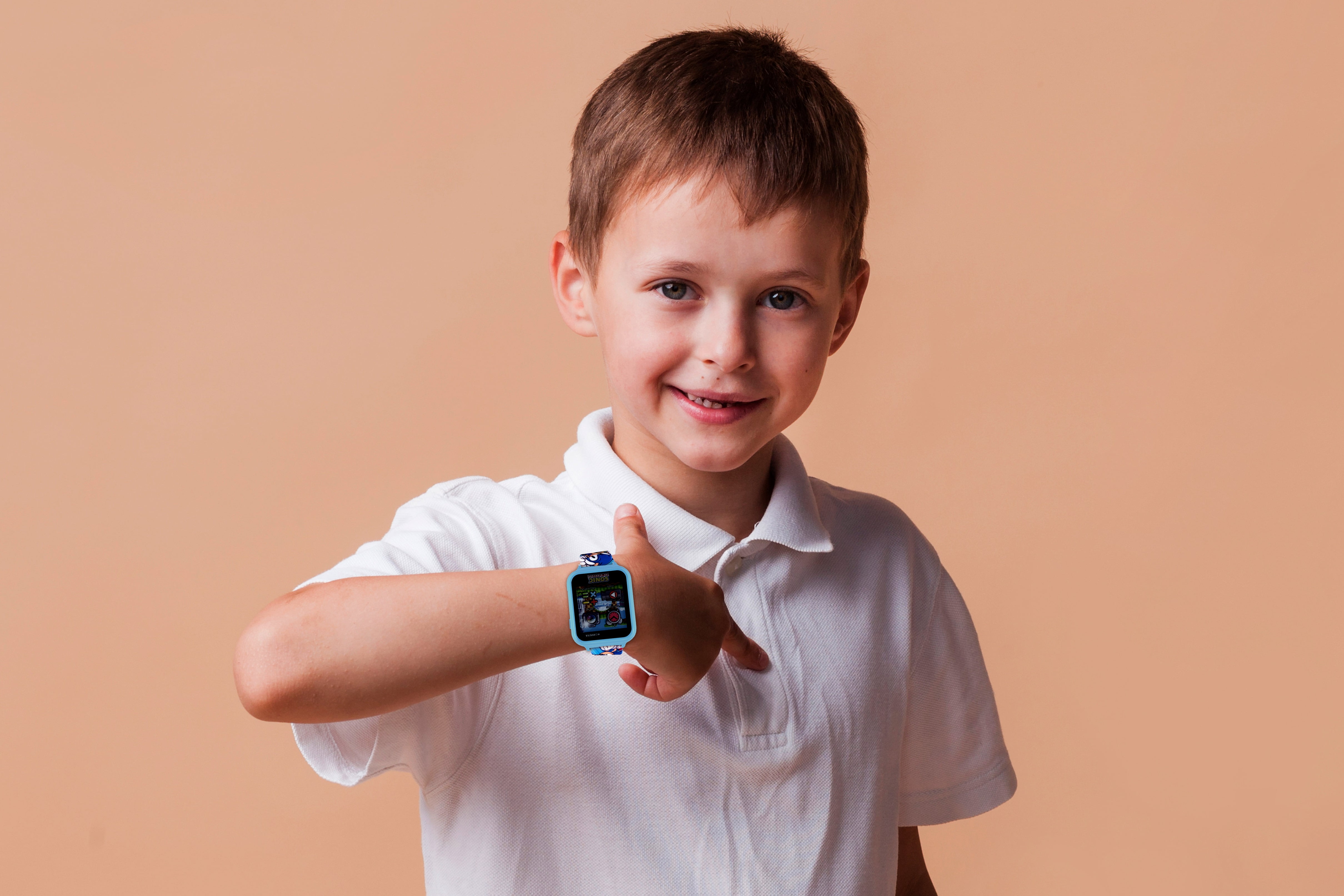 Sega Sonic The Hedgehog iTime Unisex Child Smart Watch with Silicone Strap and Blue Case 42mm