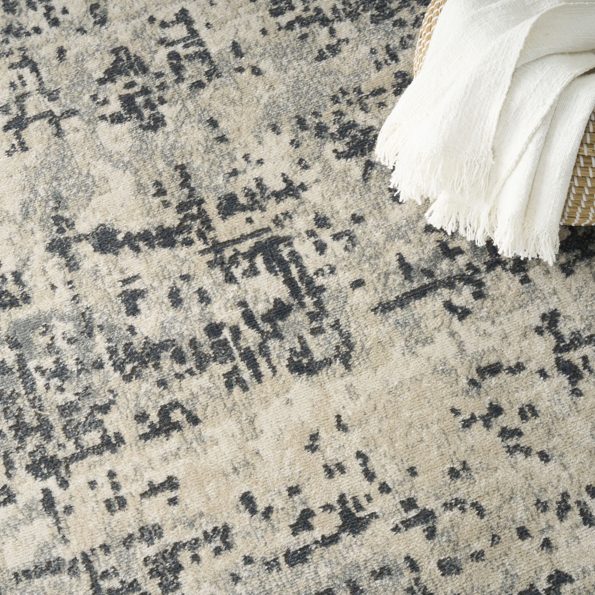 Nourison Concerto 7'10" x 9'10" Ivory Grey Modern Indoor Rug