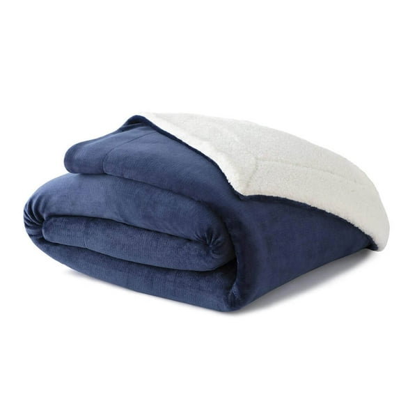 Malouf WK6080NV The Weekender Sherpa Blanket - Queen - Navy